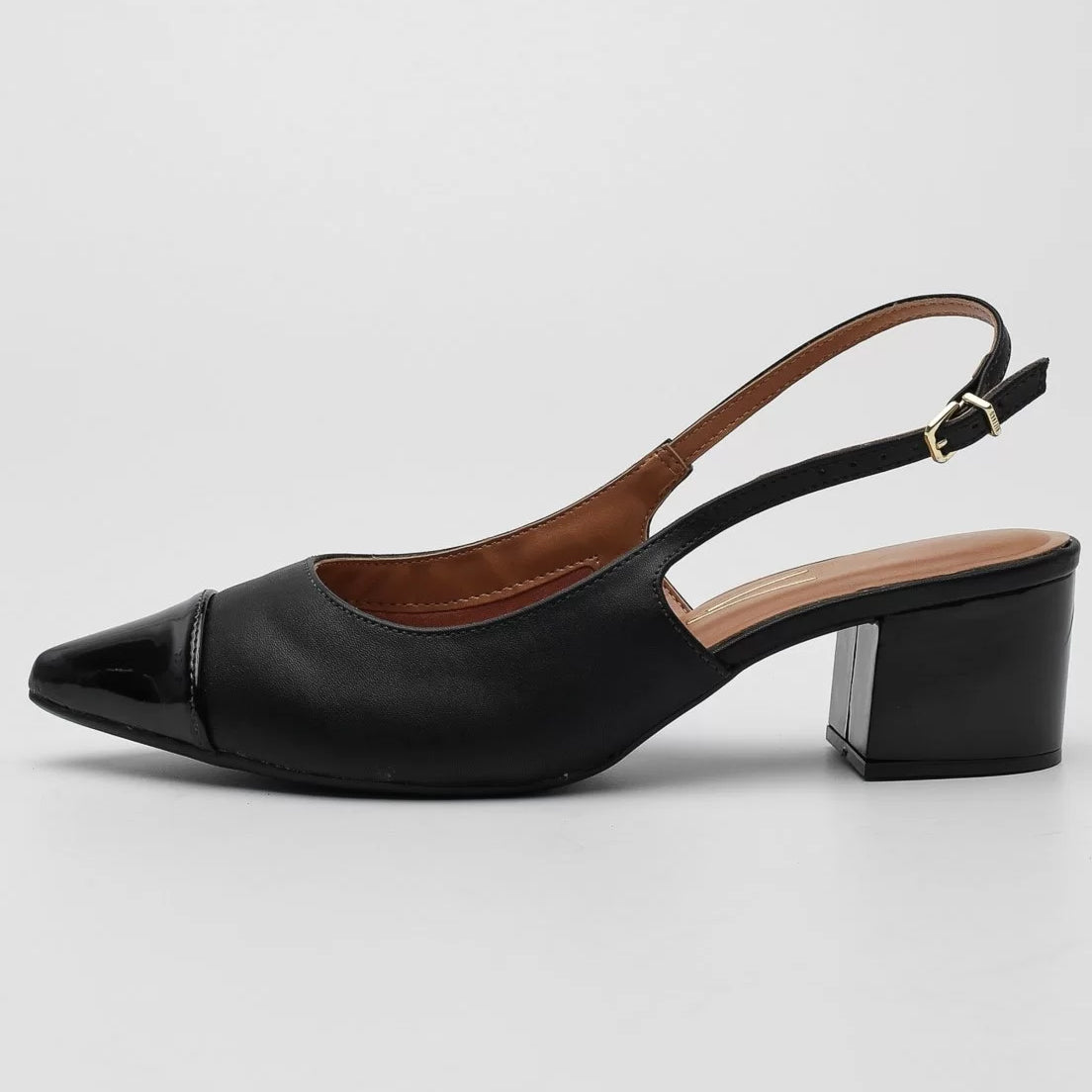 Vizzano 1220-337 Block Heel Slingback Pump in Black