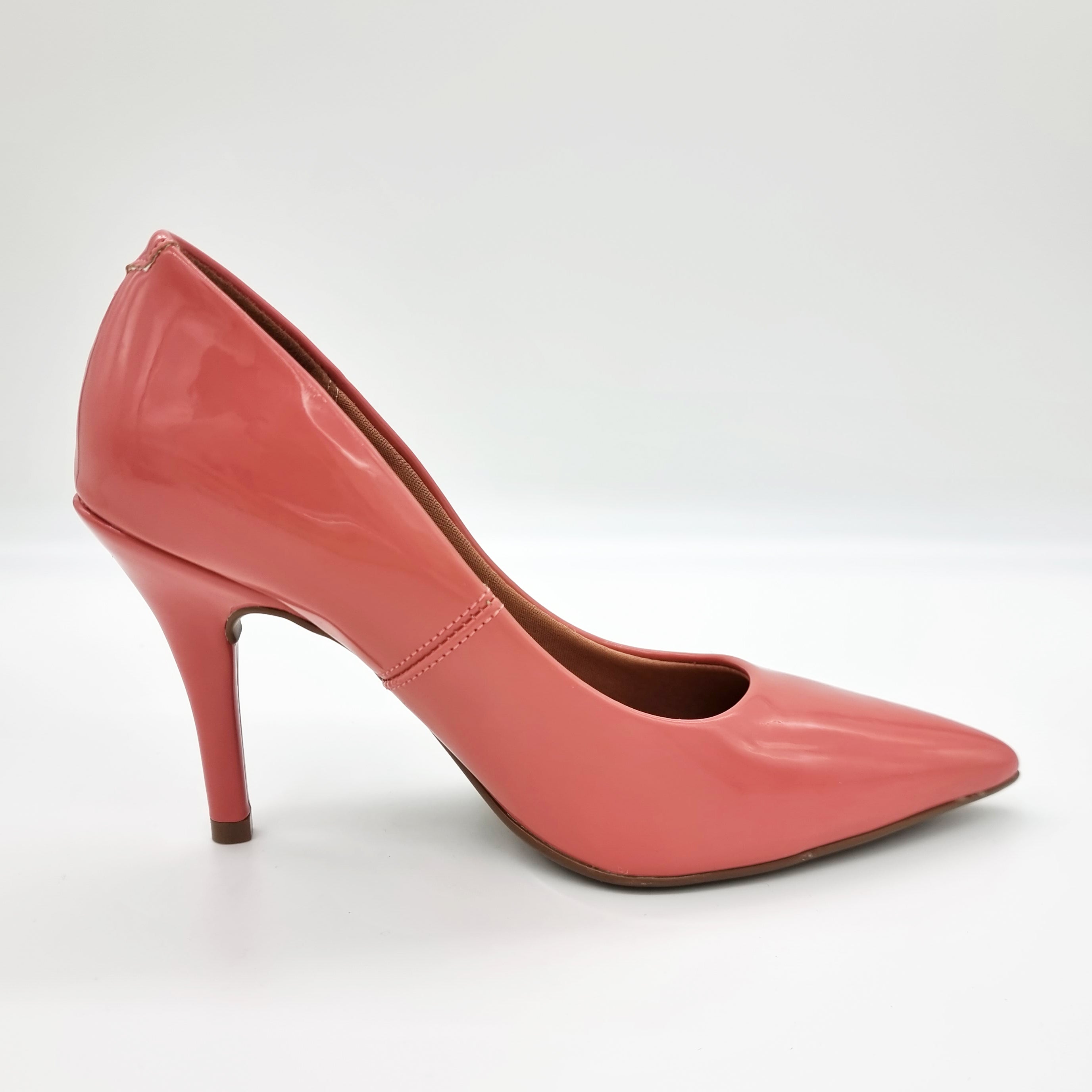 Vizzano 1184-1101 Pointy Toe Pump in Rose Patent