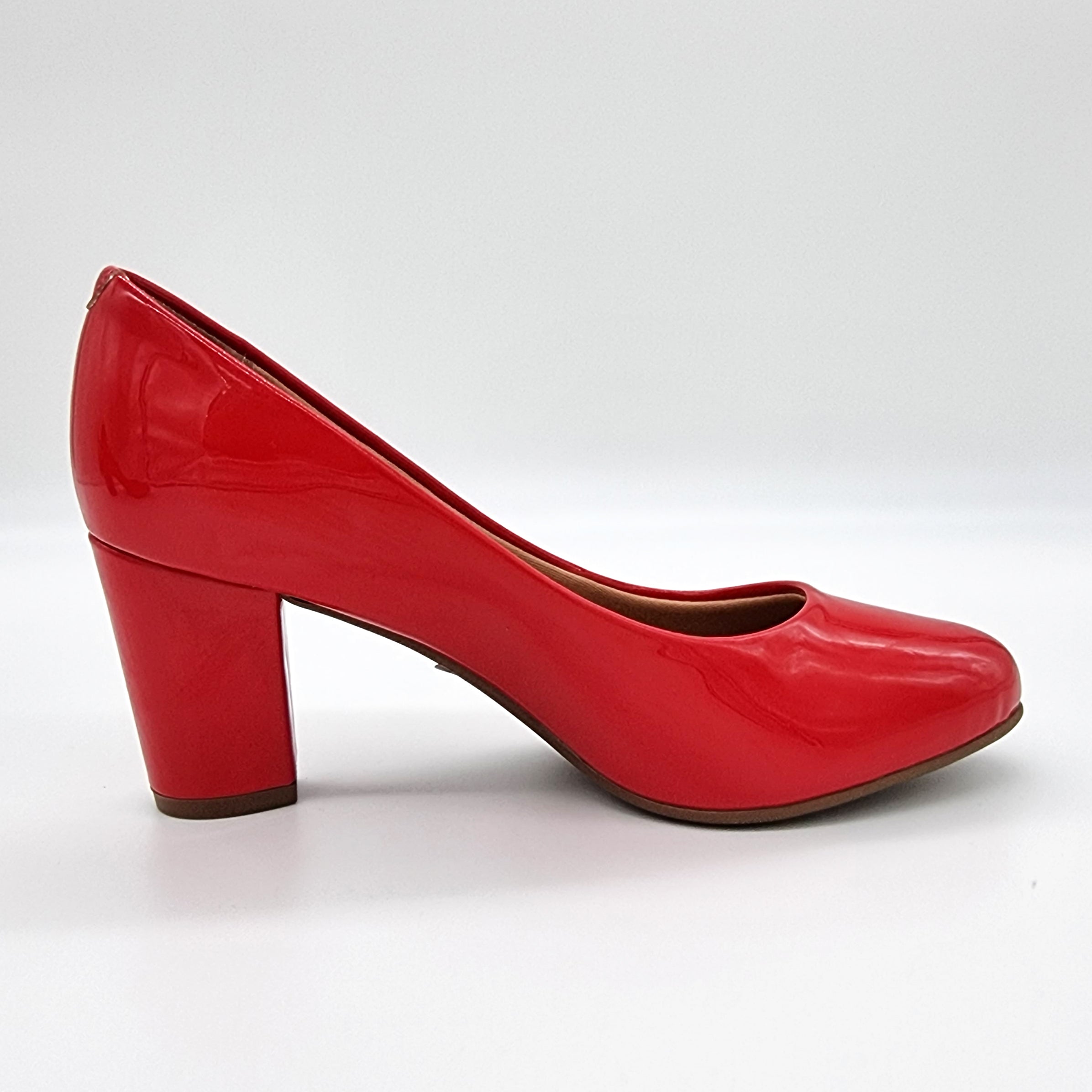 Vizzano 1259-200 Block Heel Round Toe Pump in Red Patent