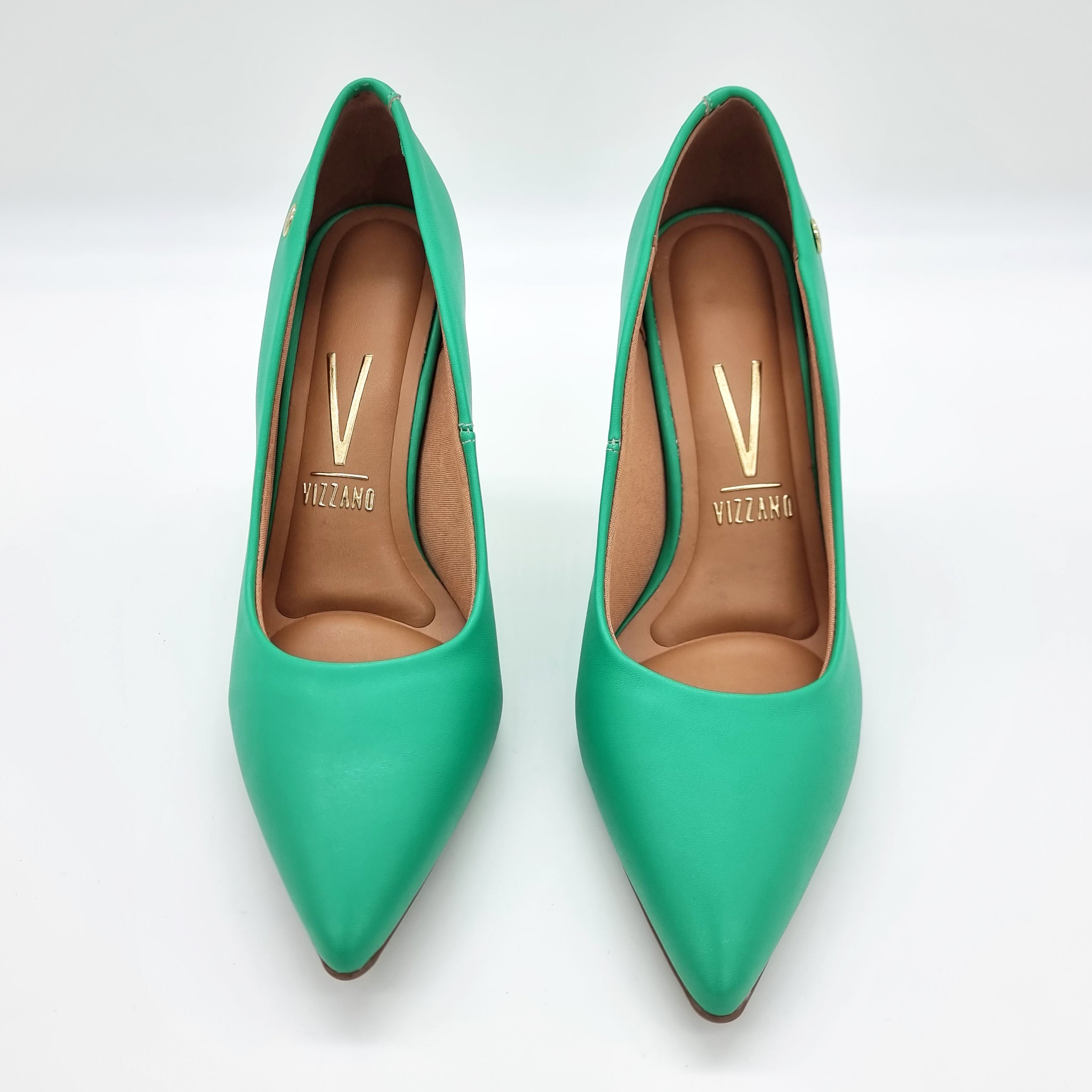 Vizzano 1184-1101 Pointy Toe Pump in Green Pine Napa