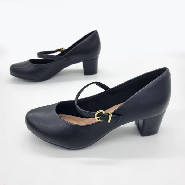 Beira Rio 4777 475 Low Heel Mary Jane Pump in Black Napa Charley Boutique