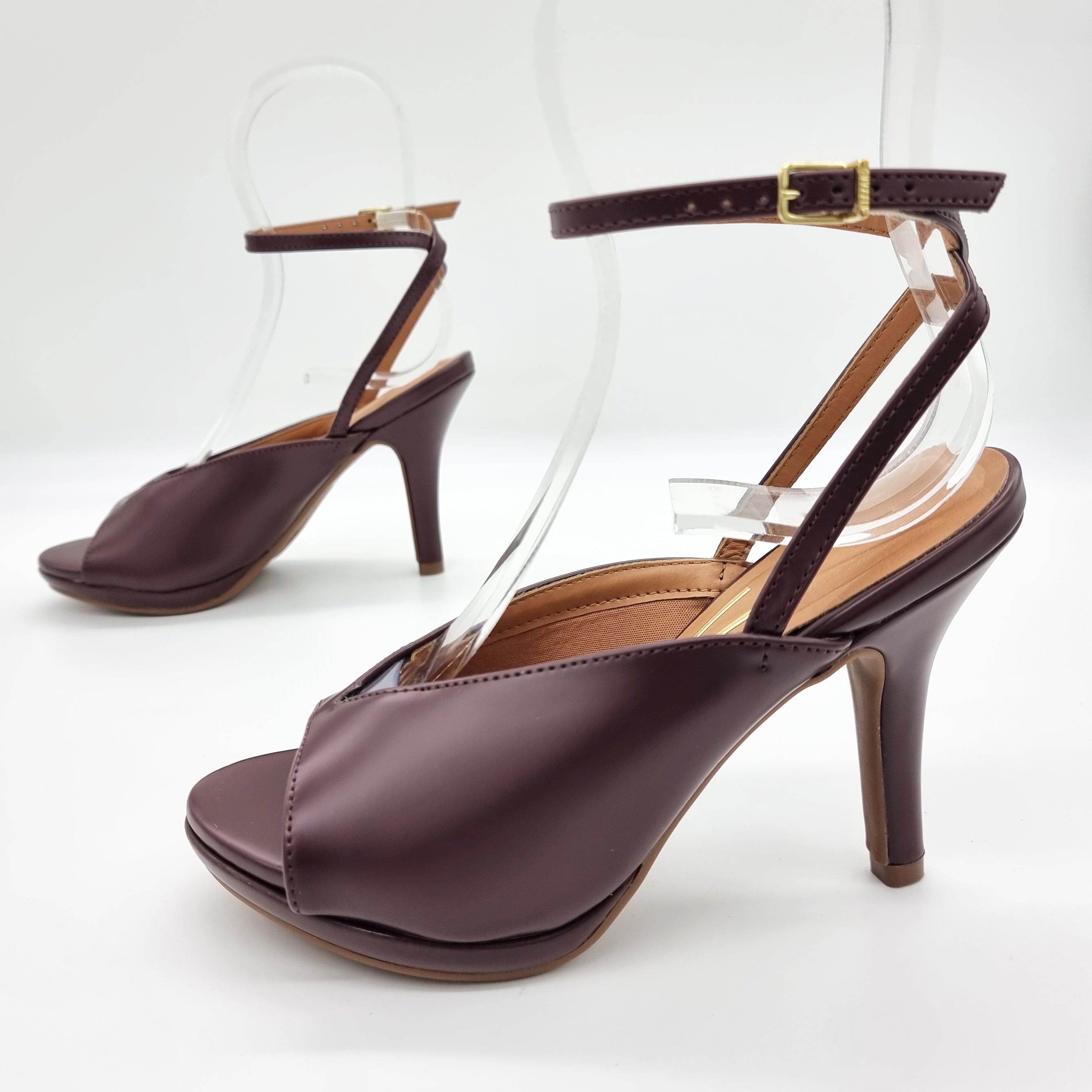 Vizzano 6210-1041 Strappy Peeptoe Pump in Burgundy Napa