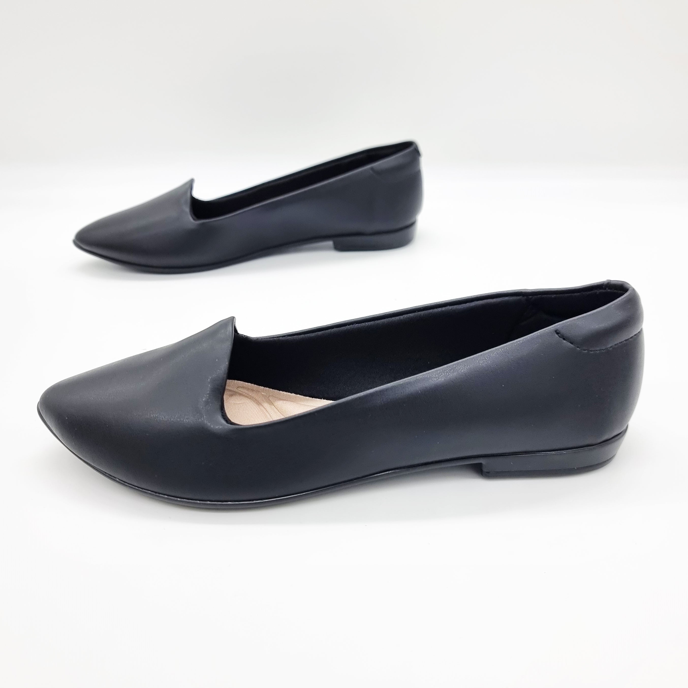 Beira Rio 4136-394 Flat Loafer in Black Napa