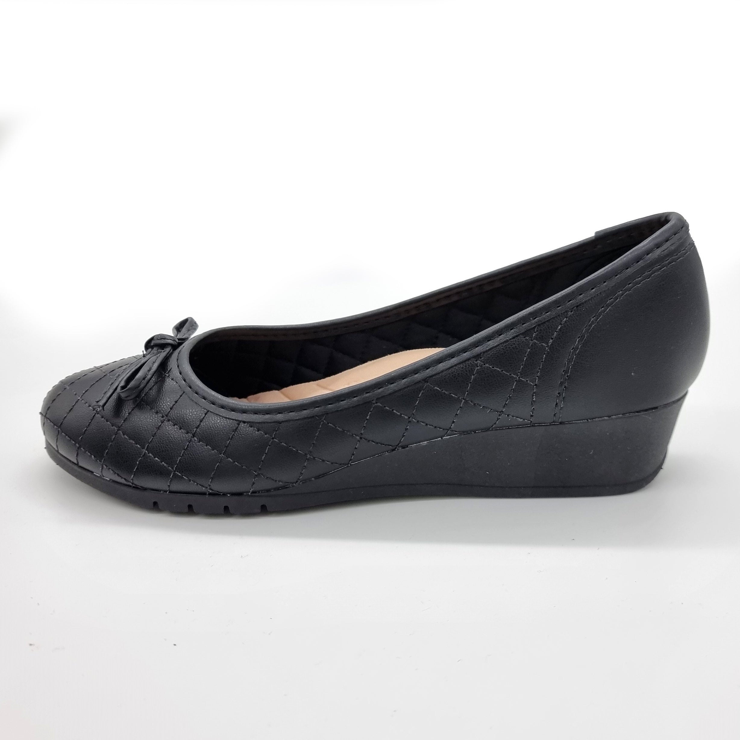 Moleca 5156-805 Low Heel Comfort Flat in Black