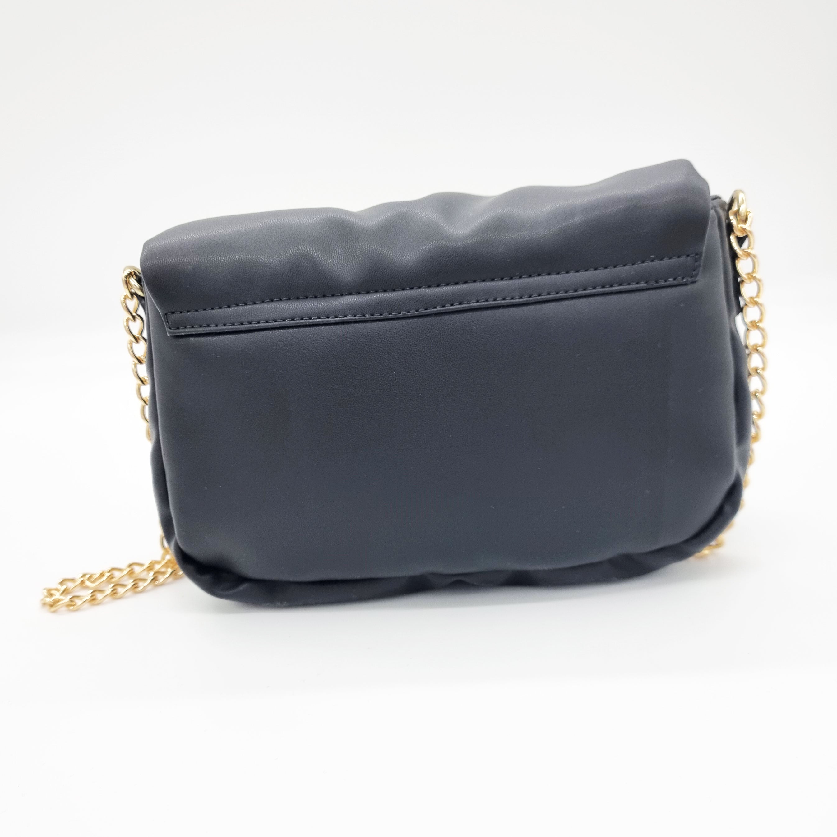 Vizzano 10078-1 Puffed Shoulder Bag in Black
