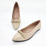 Beira Rio 4136-1106 Pointy Toe Flat in Cream