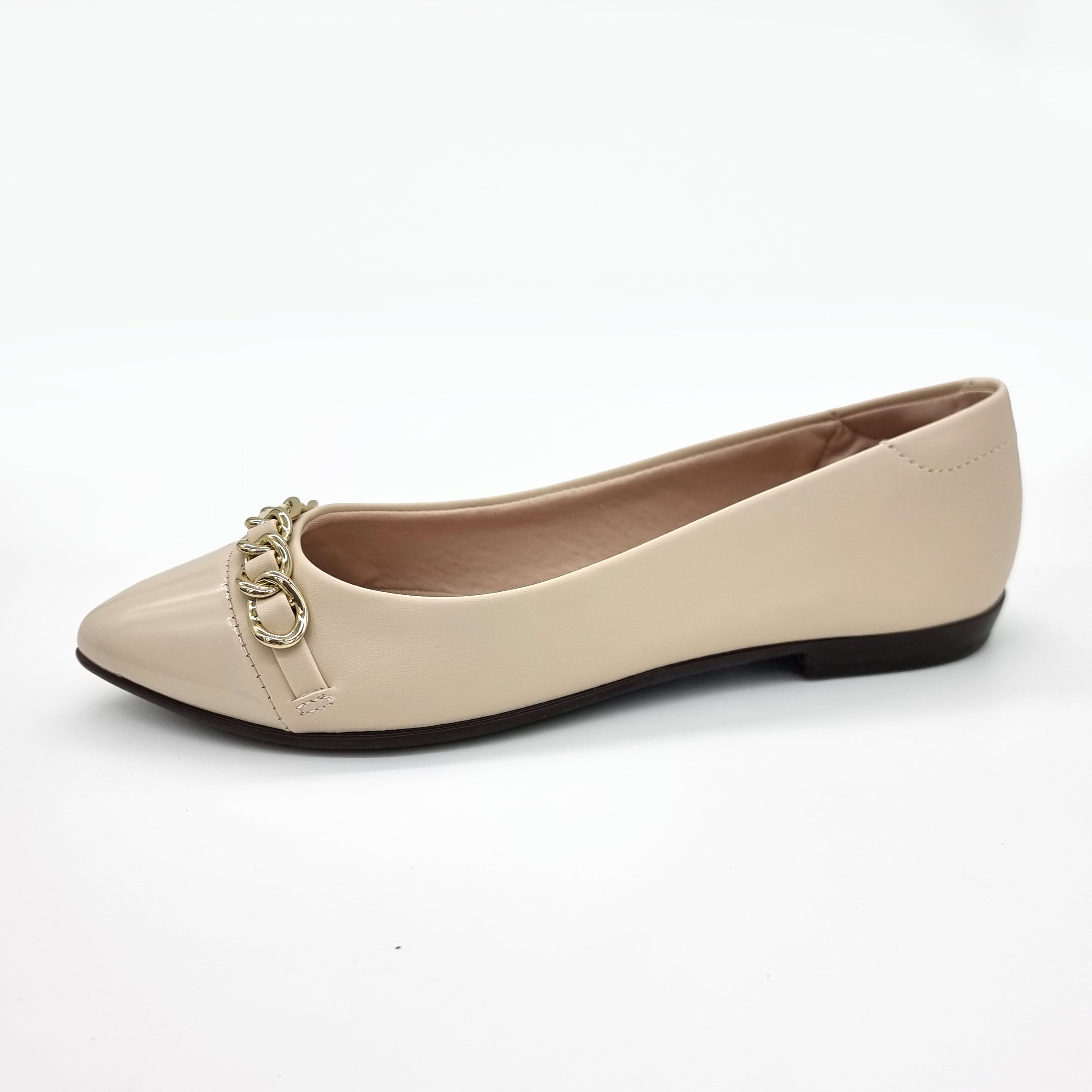 Beira Rio 4136-1106 Pointy Toe Flat in Cream