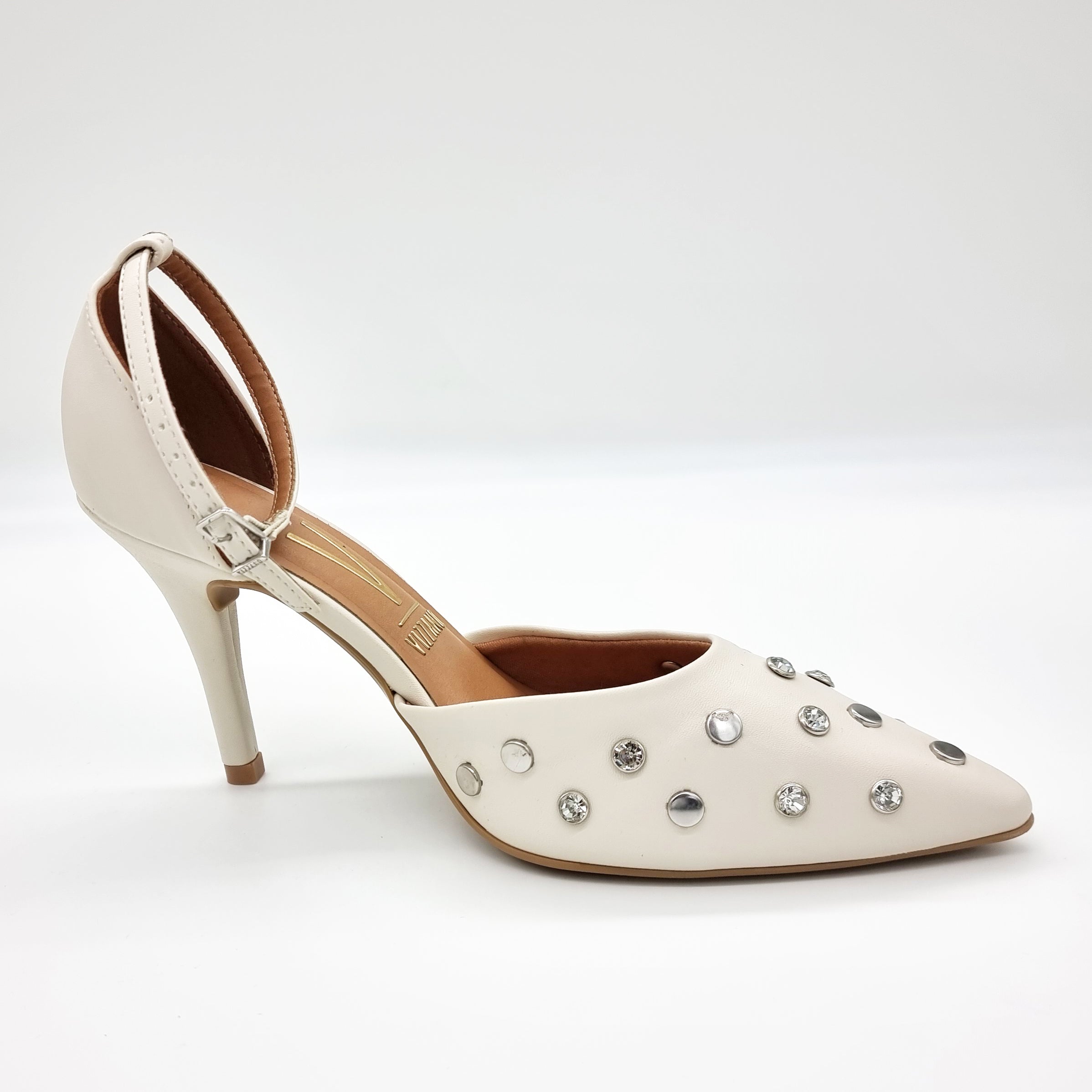 Vizzano 1184-1192 Studded Pointy Toe Pump in Off White Napa