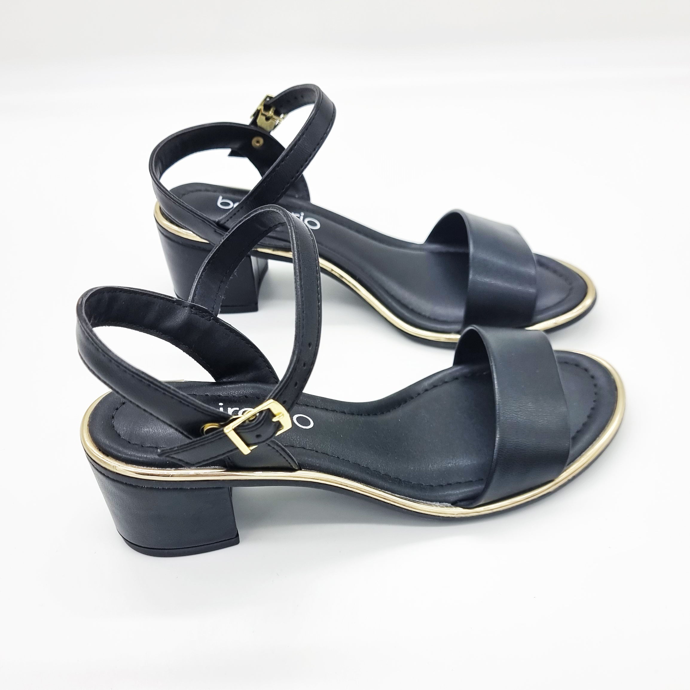 Beira Rio 8379-203 Block Heel Sandal in Black Napa