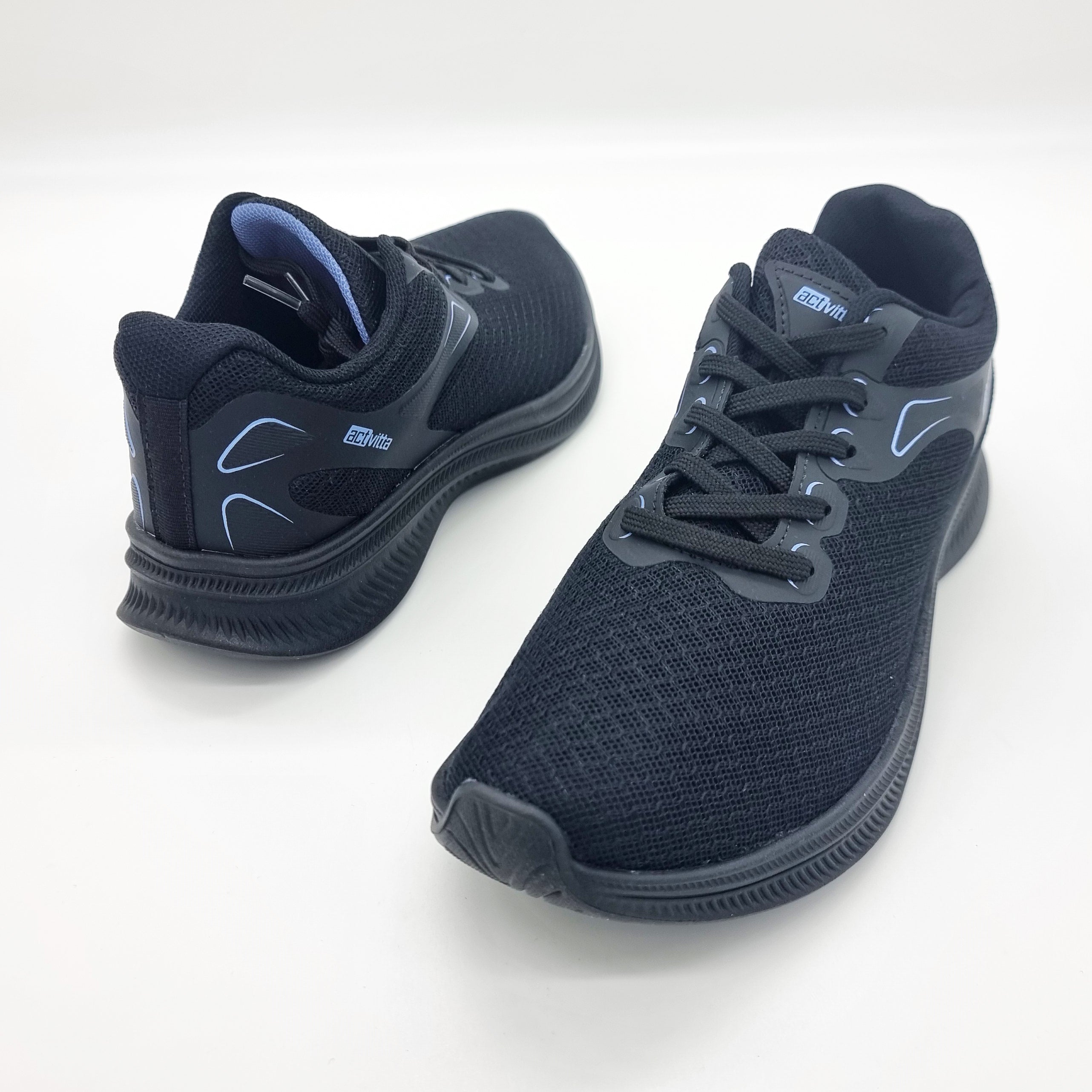 Activitta 4829-313 Lace up Sneaker in Black