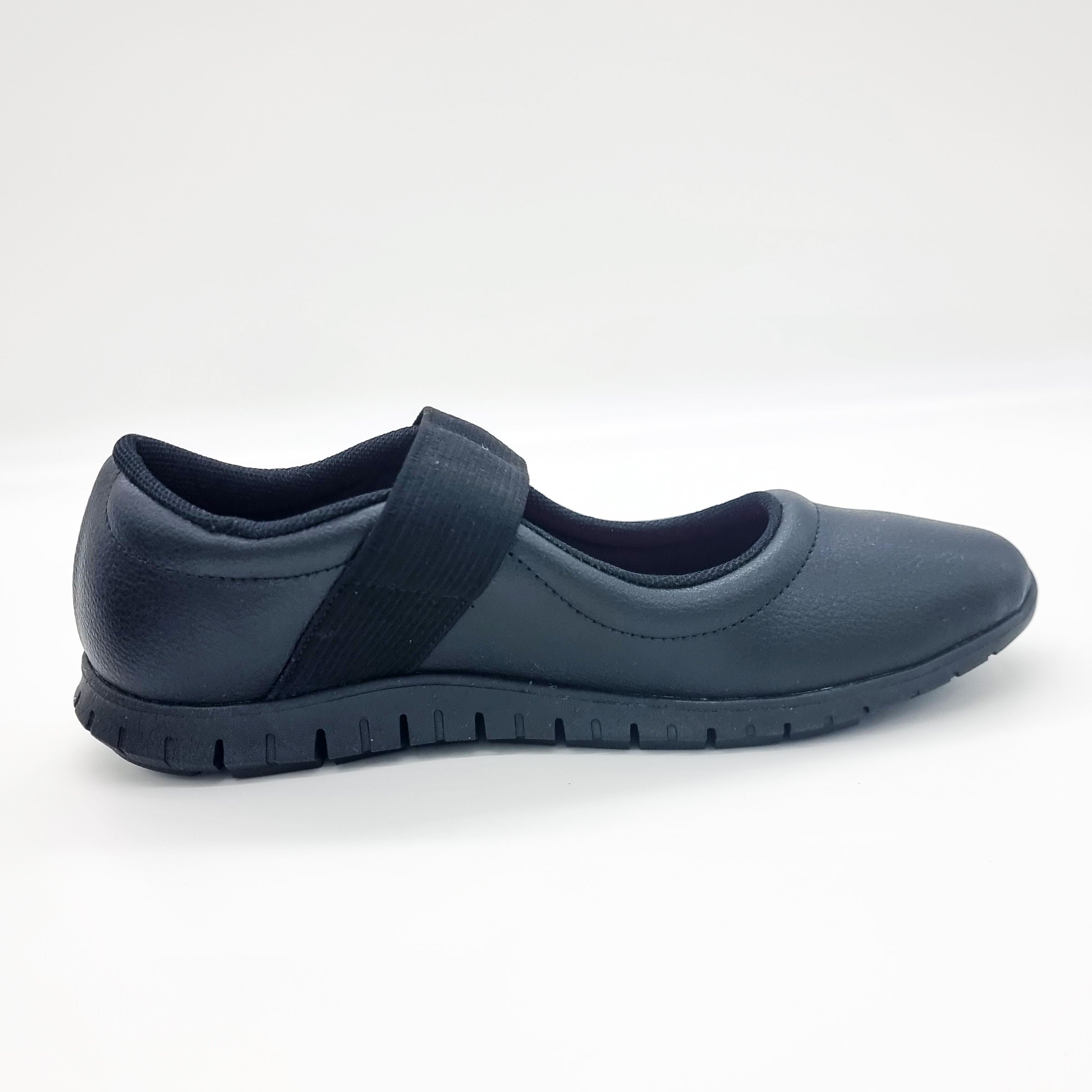 Actvitta 4202-549 Slip on Velcro Strap Sneaker in Black