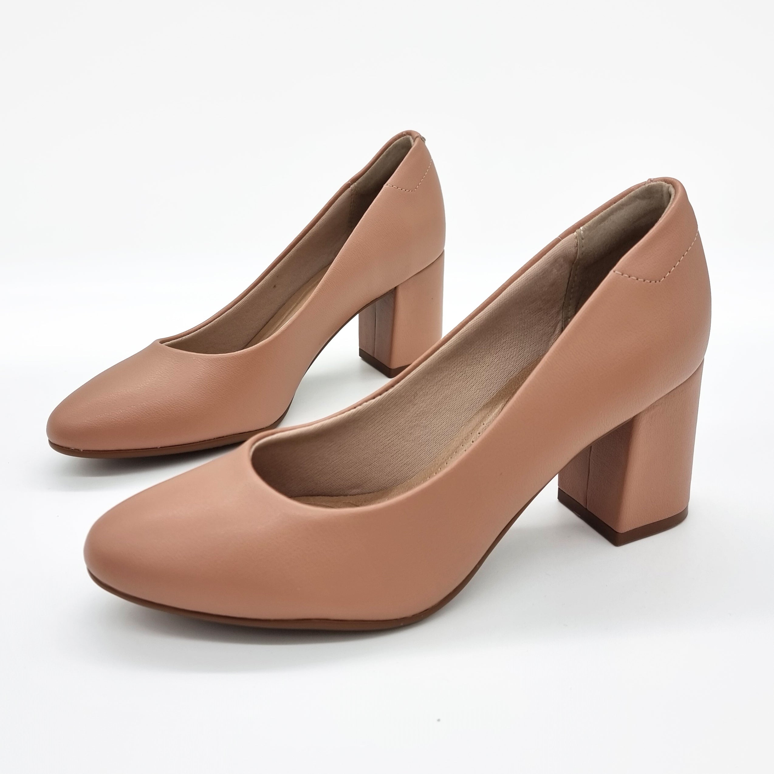 Beira Rio 4320-100 Block Heel Round Toe Pump in Nude