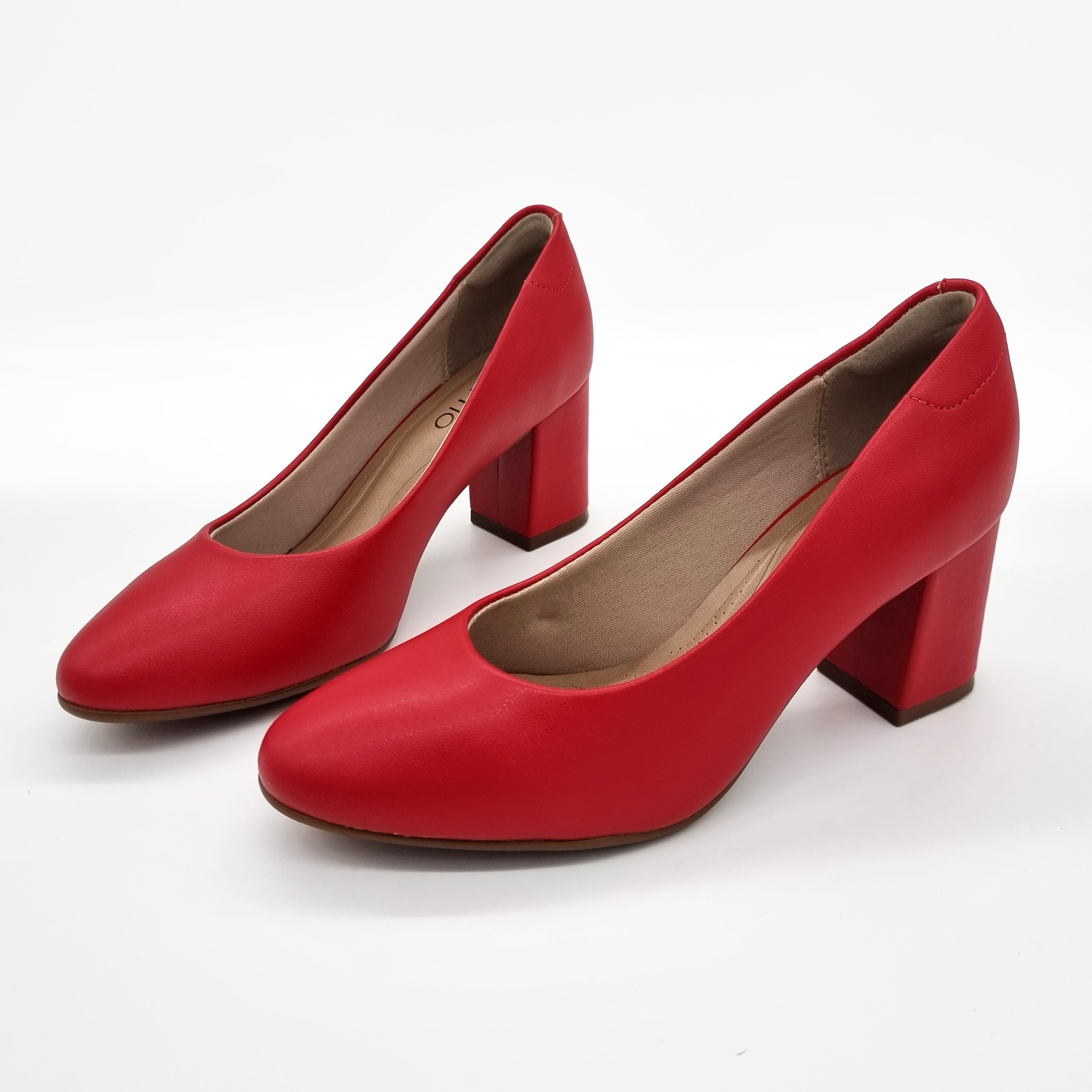 Beira Rio 4320-100 Block Heel Round Toe Pump in Red