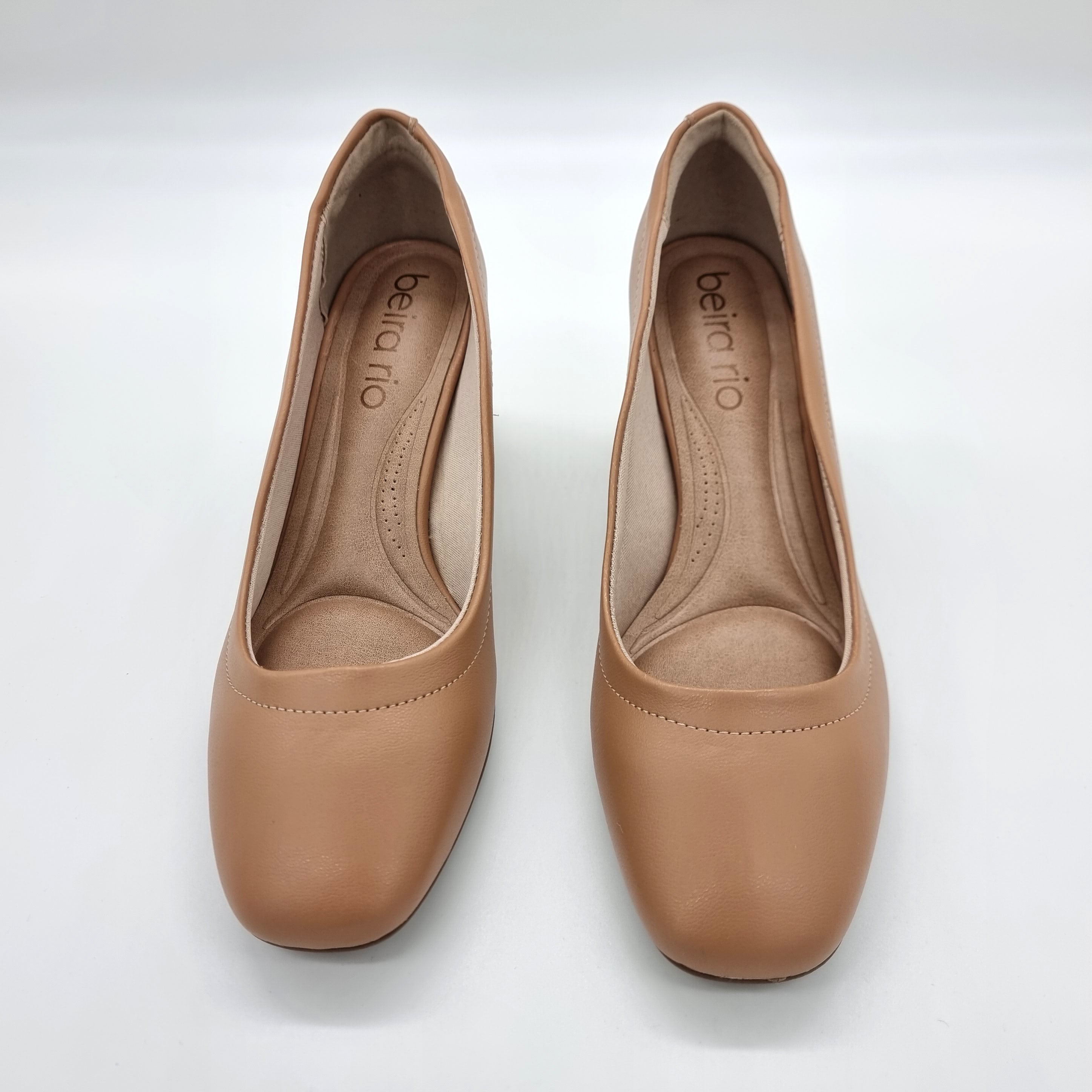 Beira Rio 4304-100 Block Heel Pump in Tan Napa