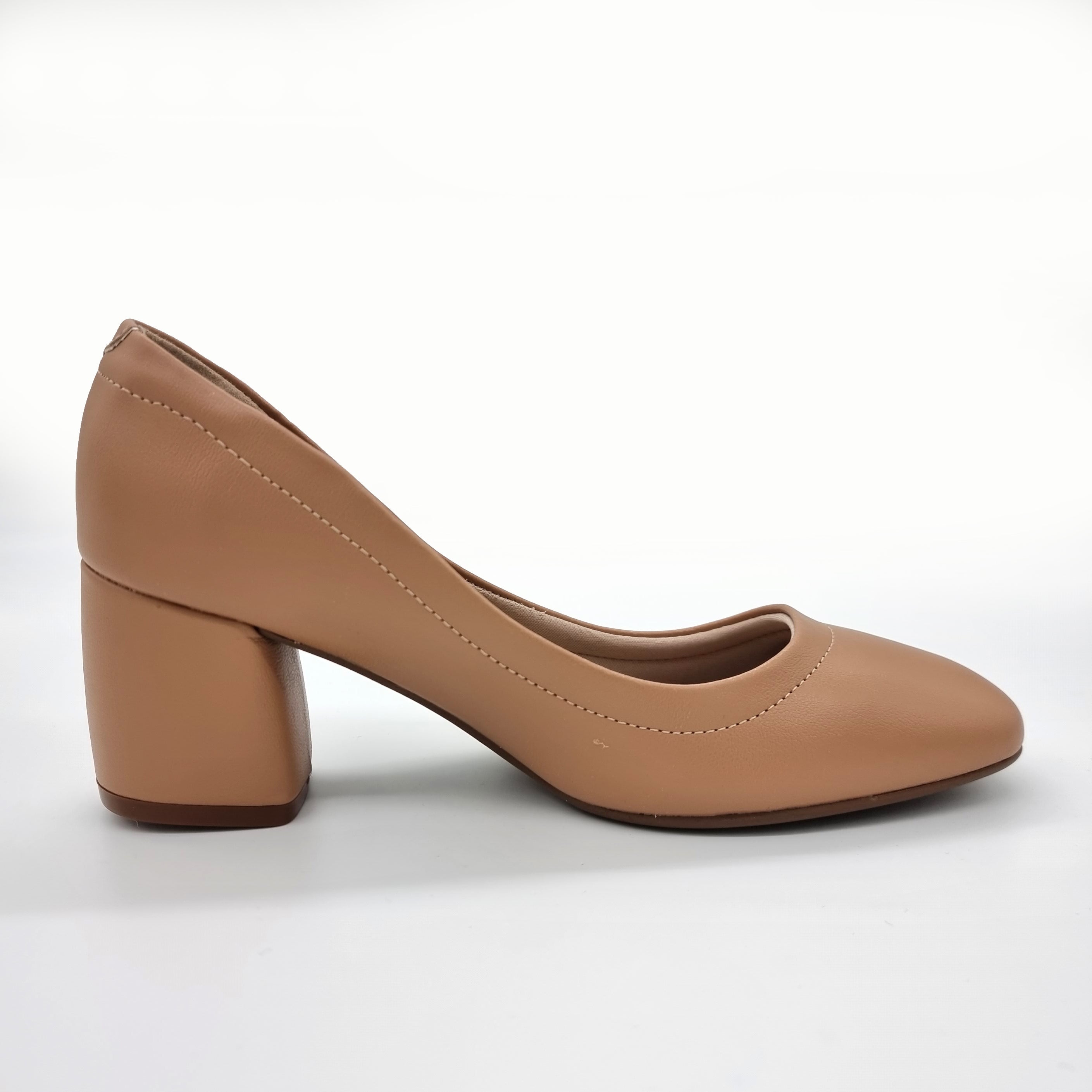 Beira Rio 4304-100 Block Heel Pump in Tan Napa