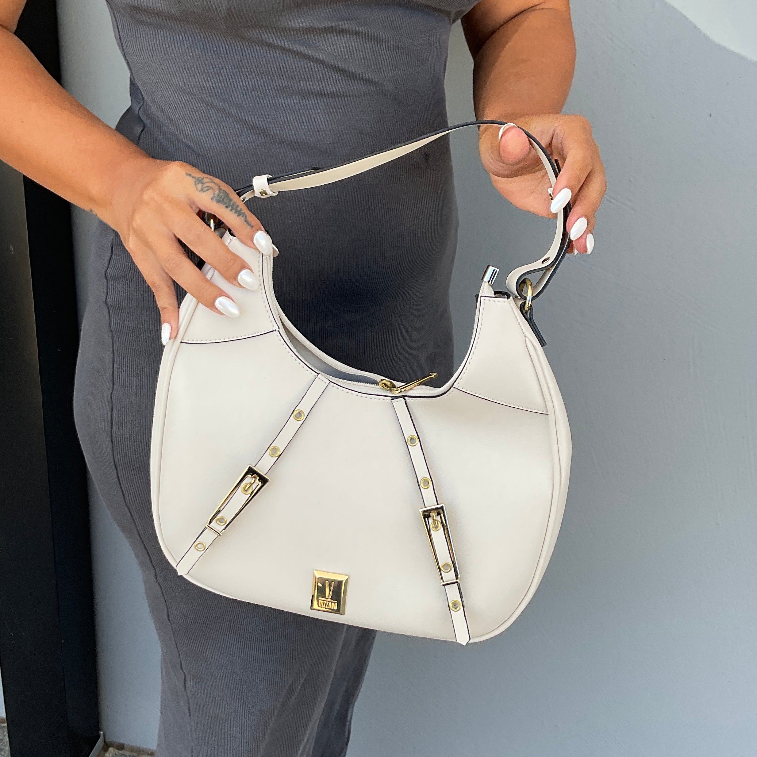 Vizzano 10084-1 Shoulder Bag in Off White