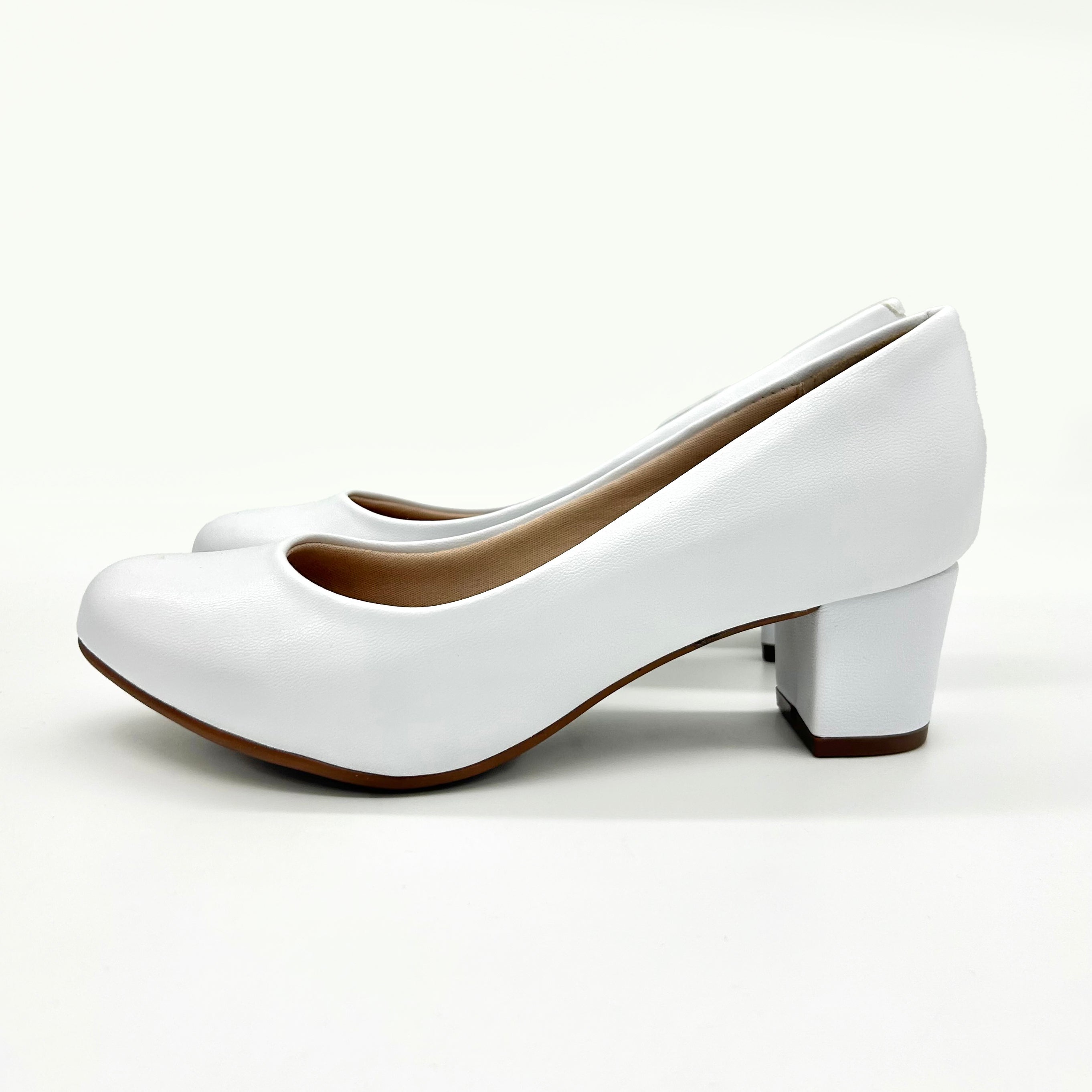 Beira Rio 4777-409 Low Heel Pump in White Napa