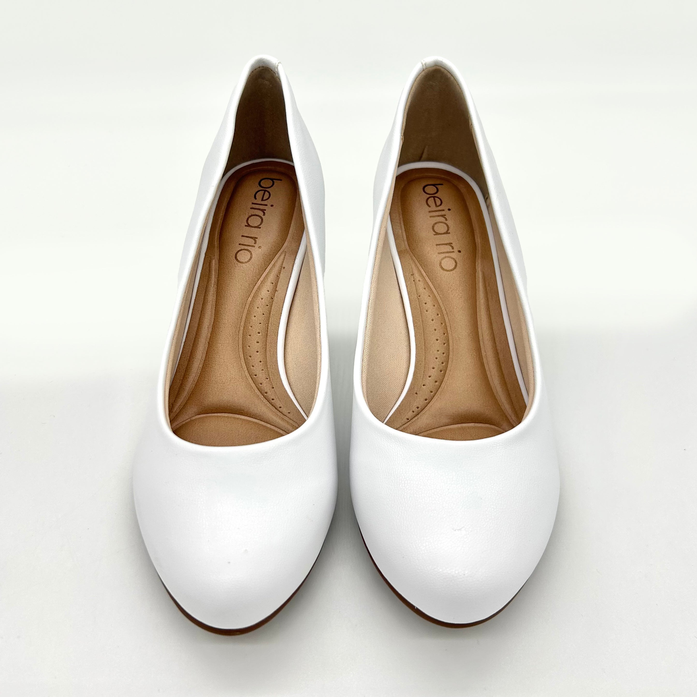 Beira Rio 4777-409 Low Heel Pump in White Napa