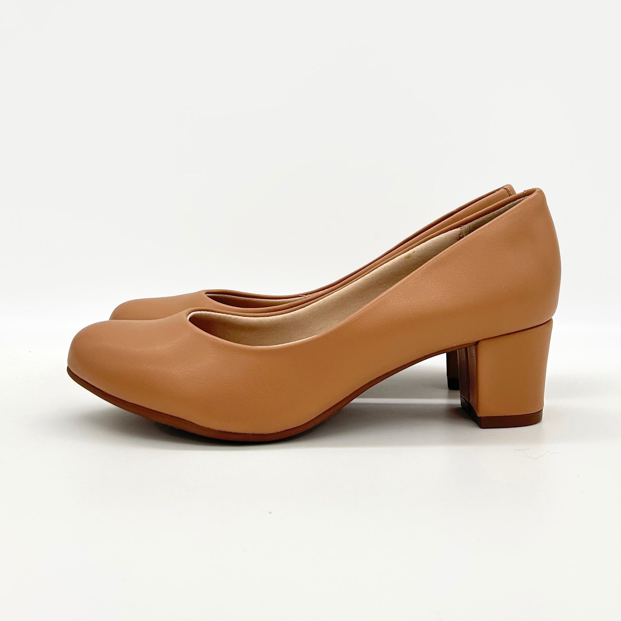 Beira Rio 4777-409 Low Heel Pump in Nude Napa