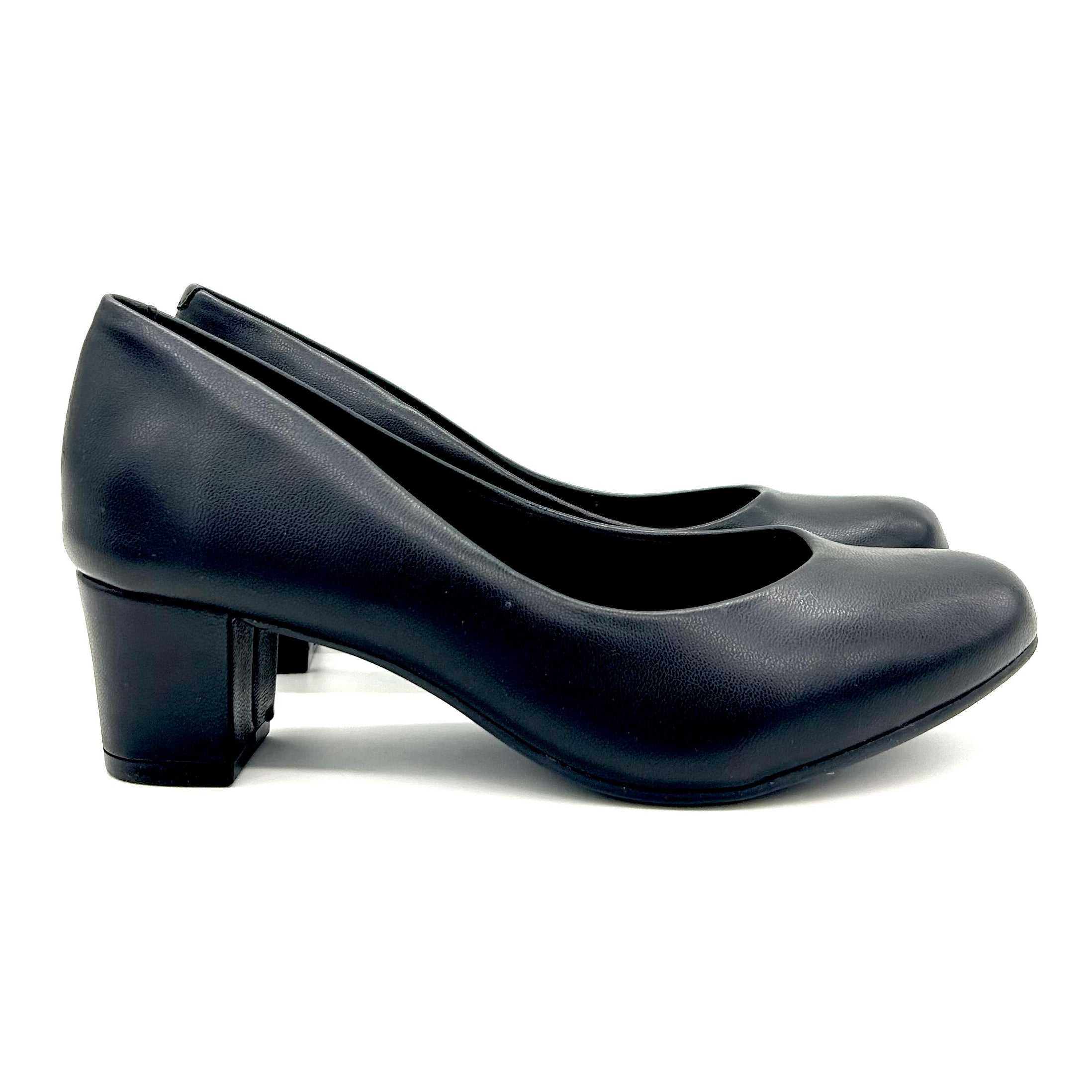 Beira Rio 4777-409 Low Heel Pump in Black Napa