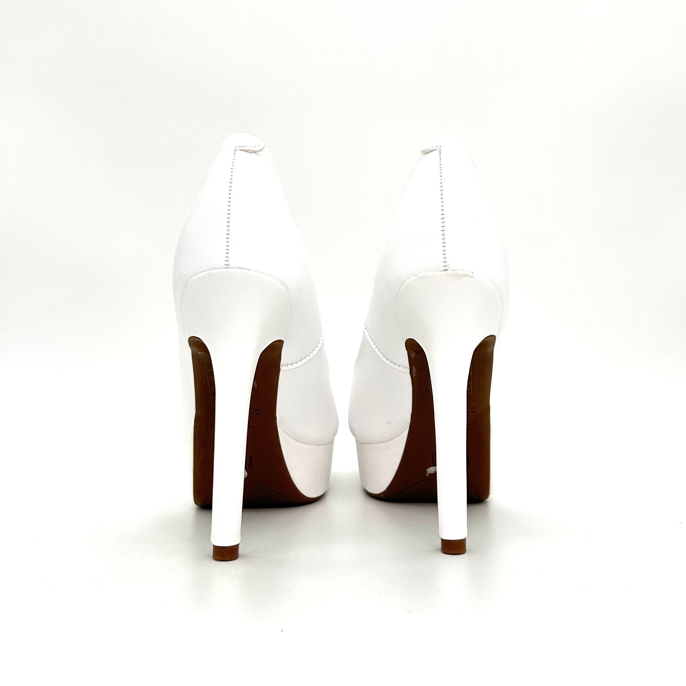 Vizzano 1830-500 Peeptoe Platform Pump in White Napa