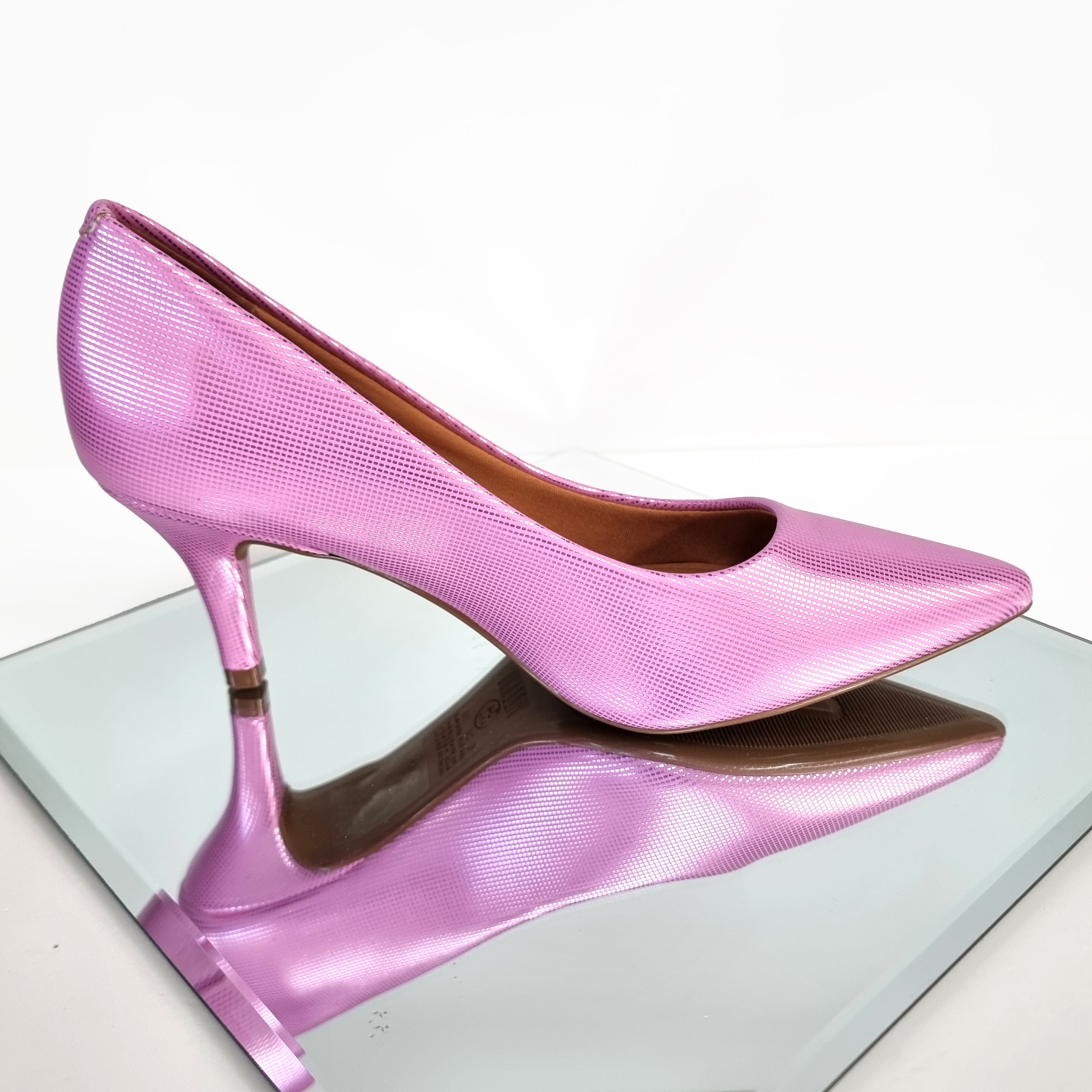 Vizzano 1185-702 Pointy Toe Pumpin Pink Diamond Napa