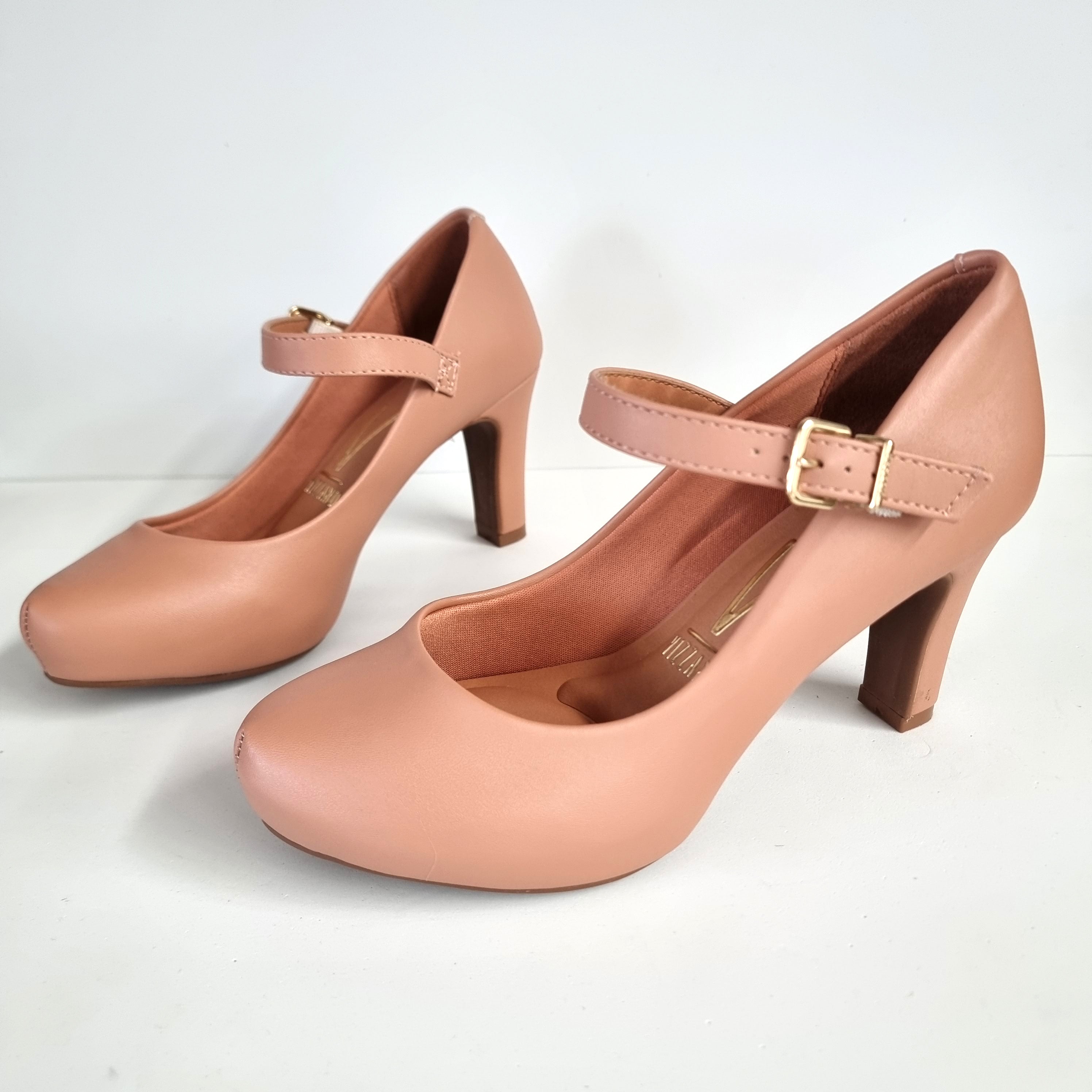 Vizzano 1840-318 Mary-Jane Pump in Nude Napa