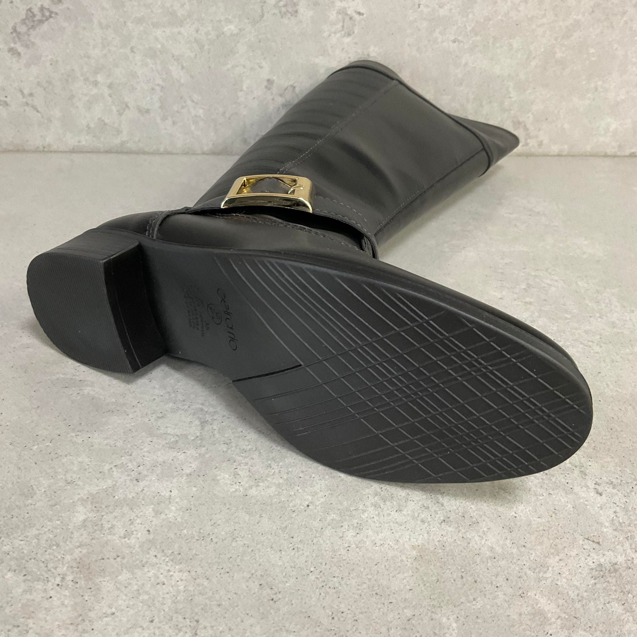 Beira Rio 9045-241 Riding Boot in Black