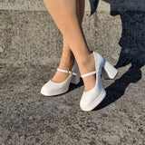Beira Rio 4298-103 Block Heel Mary-Jane Pump in Off White Napa