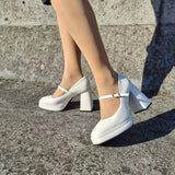 Beira Rio 4298-103 Block Heel Mary-Jane Pump in Off White Napa