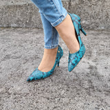 Vizzano 1184-1101 Pointy Toe Pump in Multi Emerald Napa Cobra