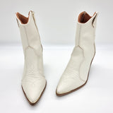 Vizzano 3070-108 Pointy Toe Ankle Boot in Off White Napa