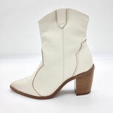 Vizzano 3070-108 Pointy Toe Ankle Boot in Off White Napa