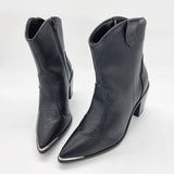 Vizzano 3070-108 Pointy Toe Ankle Boot in Black Napa