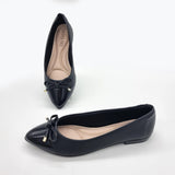 Beira Rio 4136-1102 Pointy Toe Flat in Black