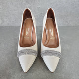Vizzano 1184-1174 Pointy Toe Pump in Off White Napa