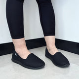 Actvitta 4202-500 Slip on Sneaker in Black