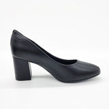 Beira Rio 4320-100 Block Heel Round Toe Pump in Black