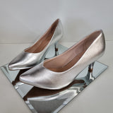 Beirra Rio 4076-1101 Pointy Toe Pump in Silver Napa