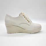 Beira Rio 4299-104 Lace Up Wedged Bootie in Off White Napa