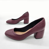 Beira Rio 4304-100 Block Heel Pump in Wine Napa