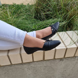 Moleca 5301-363 Pointy Toe Ballerina Flat in Black