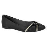 Moleca 5301-375 Pointy Toe Flat in Black Napa