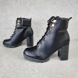 Beira Rio 9074-103 Lace-Up Block Heel Ankle Boot in Black Napa