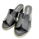 Beira Rio 8379-251 Block Heel Slip-On Sandal in Black Napa