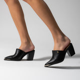 Vizzano 1323-200 Block Heel Pointy Toe Mule in Black Napa