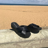Beira Rio 8387-501 Slip-on Sandal in Black Napa