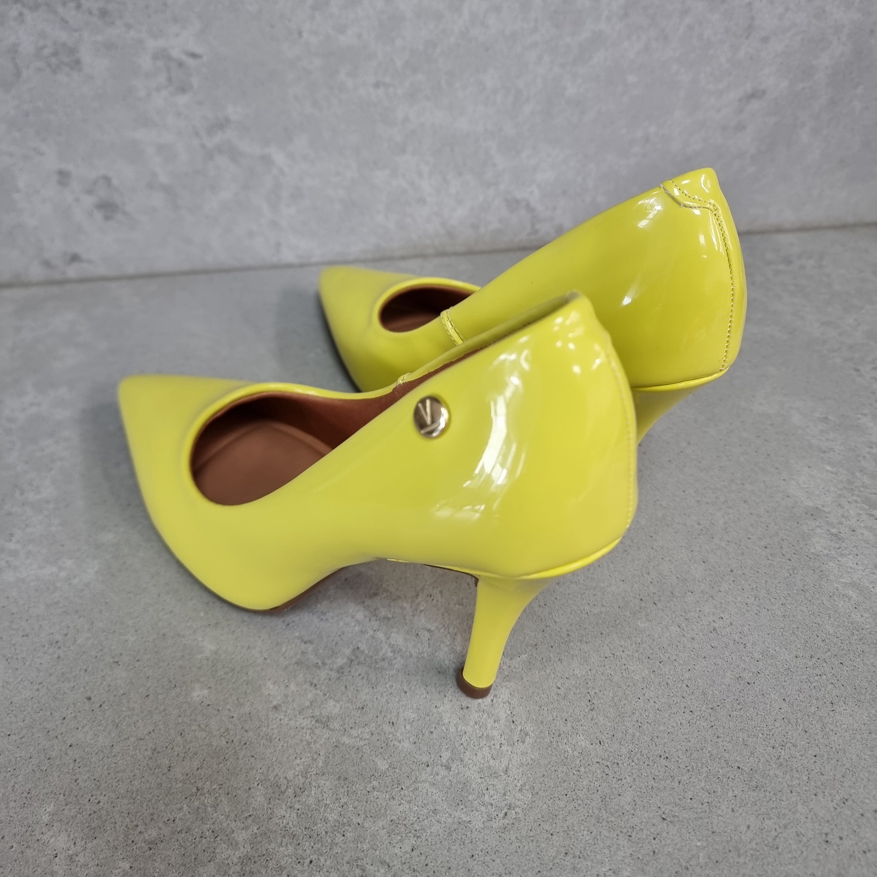 Mule best sale amarelo vizzano