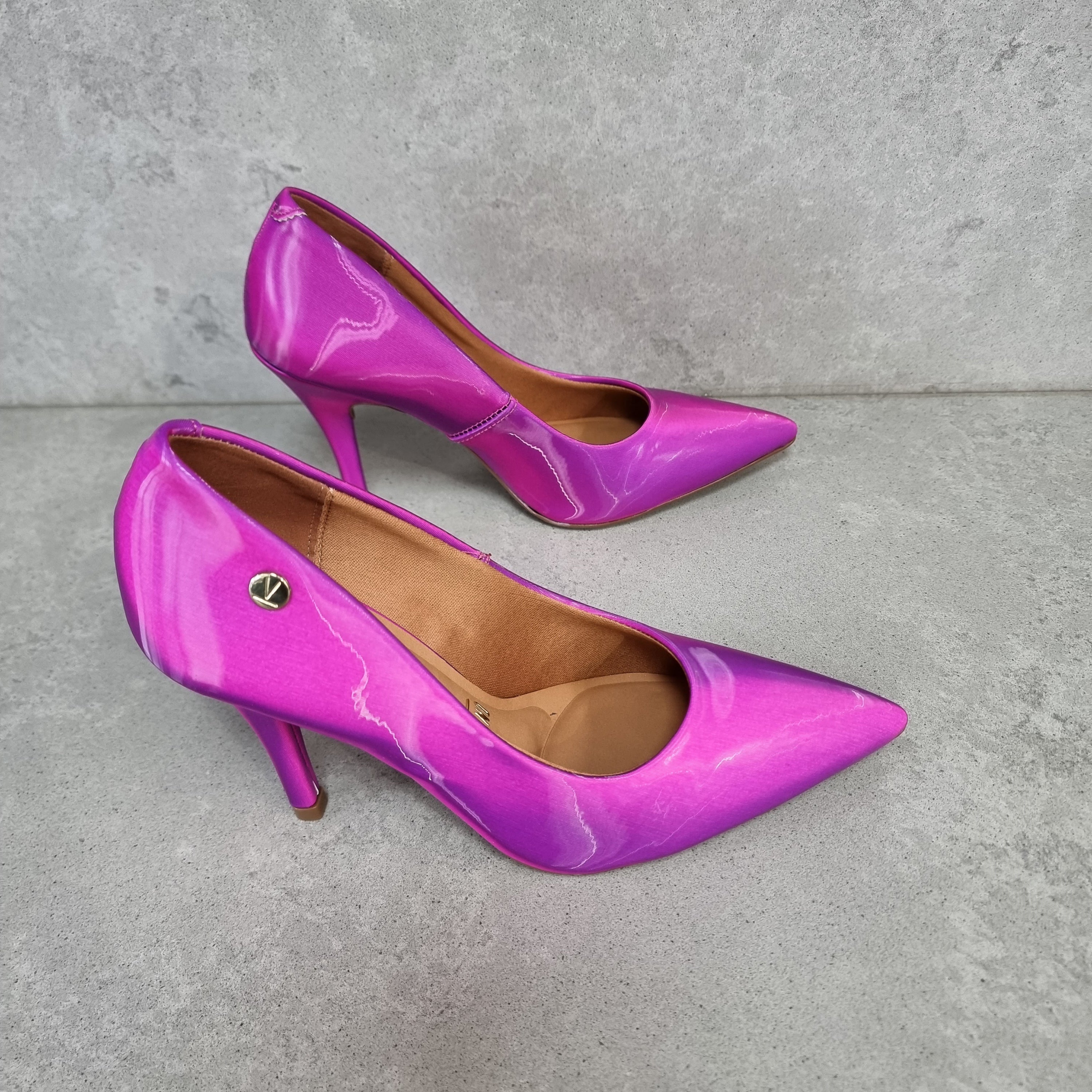Vizzano 1184-1101 Pointy Toe Pump in Pearlescent Pink