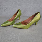 Vizzano 1185-1302 Pointy Toe Pump in Green Metallic Lizard